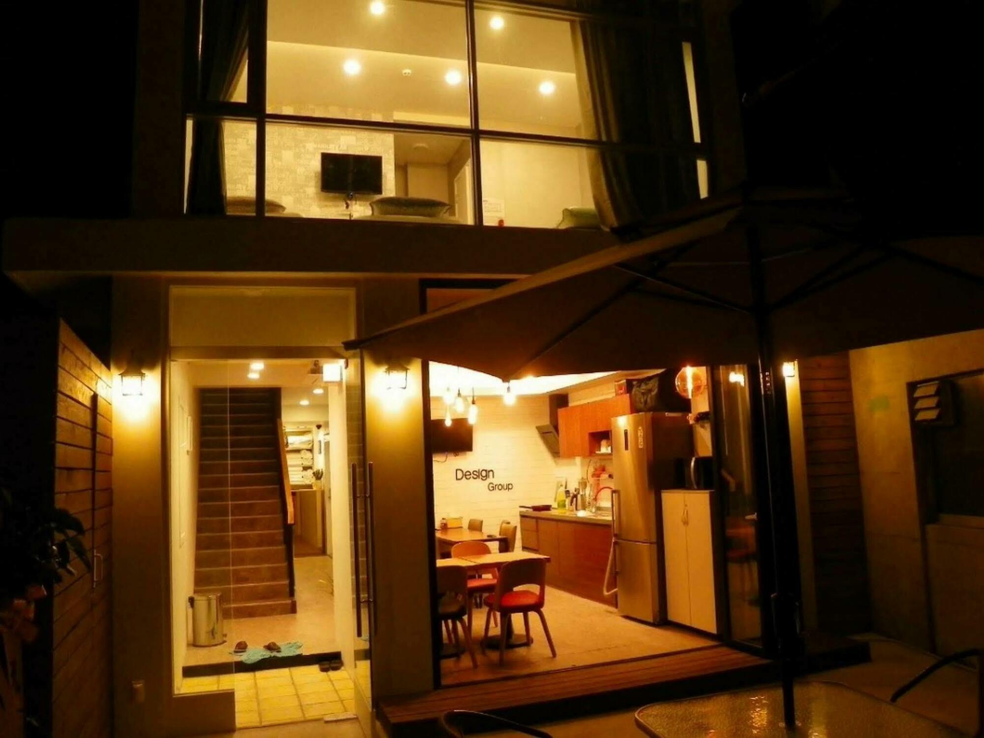 Hotel Feliz Casa Seul Esterno foto